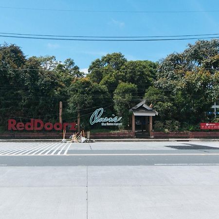 Reddoorz Premium @ Ouan'S The Farm Resort Lucena Εξωτερικό φωτογραφία
