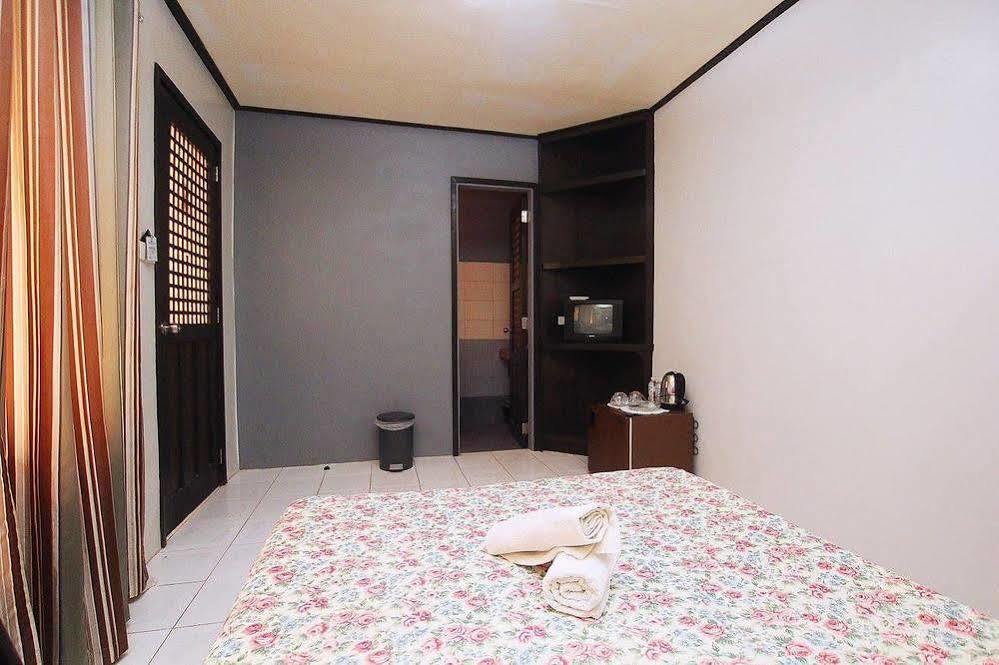 Reddoorz Premium @ Ouan'S The Farm Resort Lucena Εξωτερικό φωτογραφία