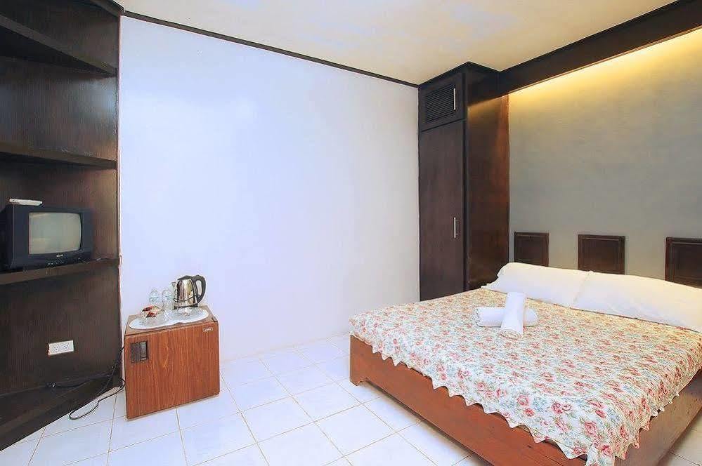 Reddoorz Premium @ Ouan'S The Farm Resort Lucena Εξωτερικό φωτογραφία